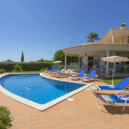 Anthony By Villa Terras Novas